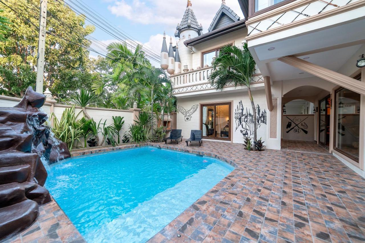 Potterland Luxury Pool Villa Pattaya Walking Street 6 Bedrooms Exteriér fotografie